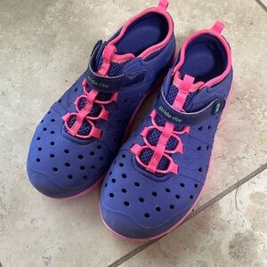 Girls pink & purple Made2Play Stride Rite shoes, size 13